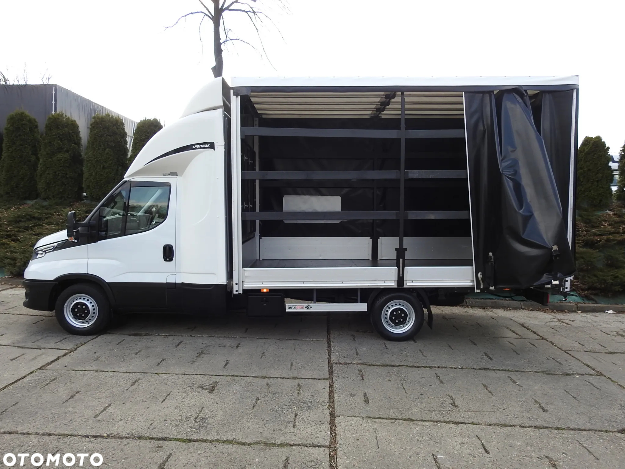 Iveco DAILY 35S18 PLANDEKA 8 PALET WEBASTO KLIMATYZACJA TEMPOMAT LEDY 180KM [ 390493 ] - 9