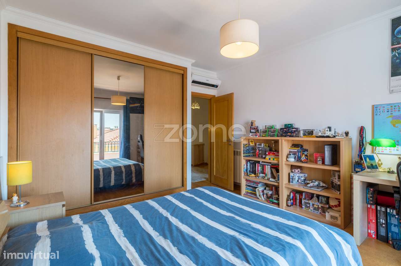 Moradia T4+1, com piscina-48