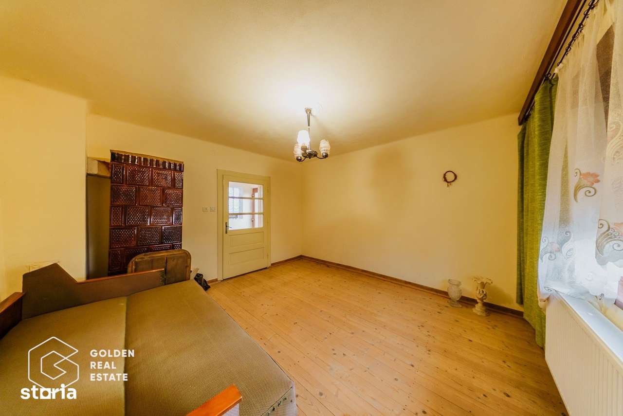 Casa in Ineu, cu teren de 1522 mp, comision 0%-4