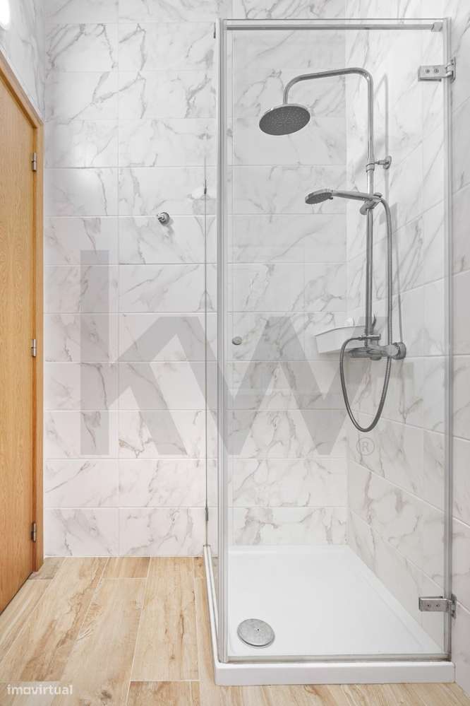 MORADIA COM JARDIM NO CORAÇÃO DE V N GAIA-19