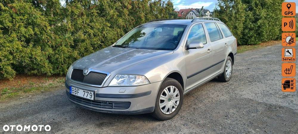 Skoda Octavia 1.6 Ambiente - 1