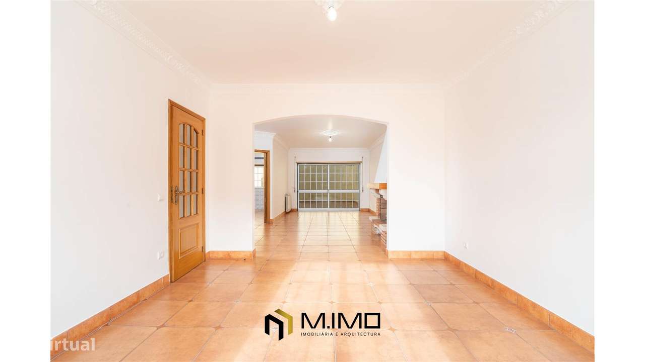Moradia M3 com Vista Mar e Terraço Panorâmico – A 5 Minutos da Praia-13