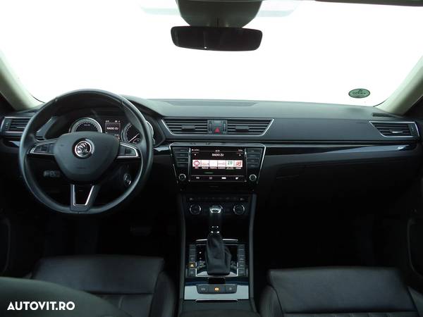 Skoda Superb Combi 2.0 TDI DSG L&K - 16