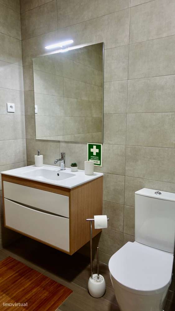 Moradia T2 entre Arcos de Valdevez e Ponte de Lima - Grande imagem: 5/17