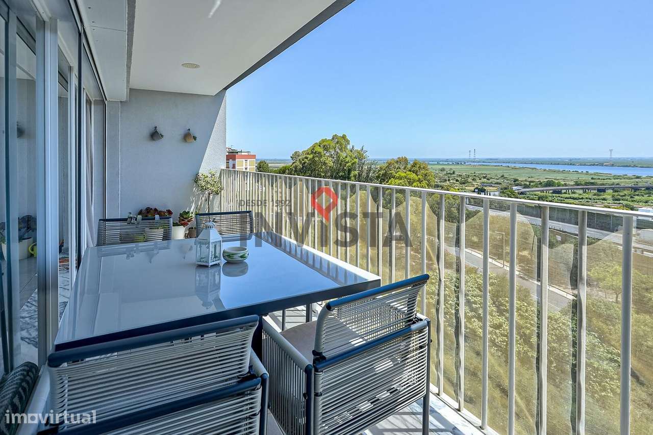 Apartamento T3 como novo, no Condomínio VilaViva-20