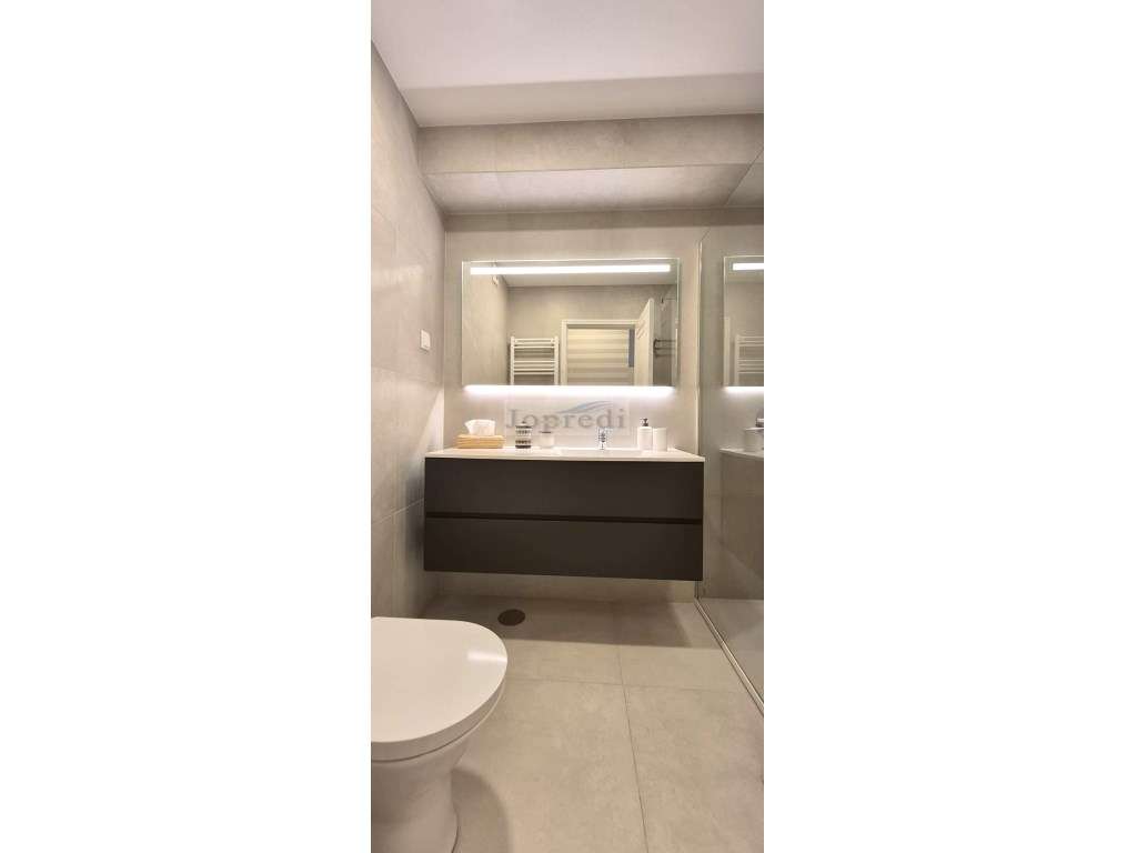 Apartamento T2 remodelado-19