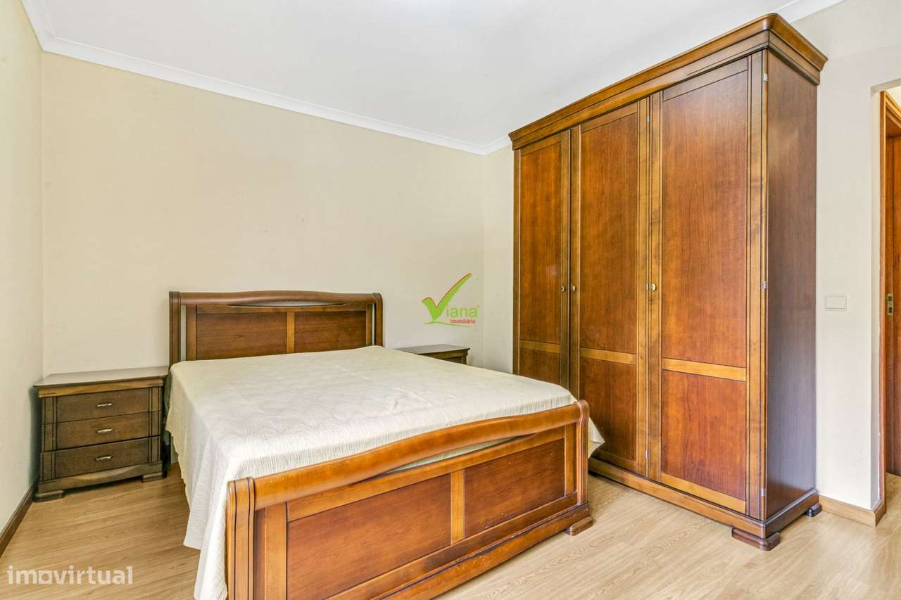 T. 4 com garagem individual - Centro Póvoa de Varzim-19