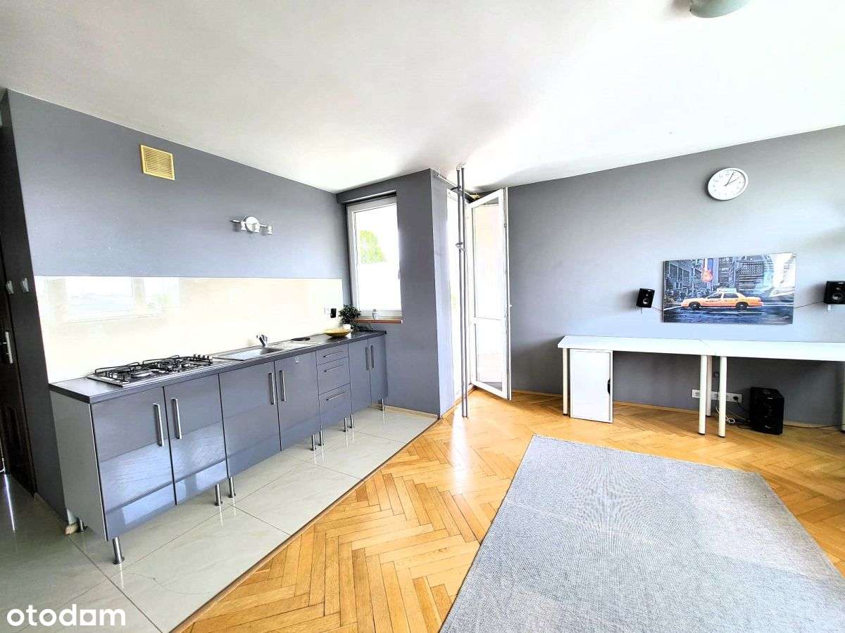 Mieszkanie 3 pokojowe w centrum z parkingiem - Pełny obrazek: 2/16