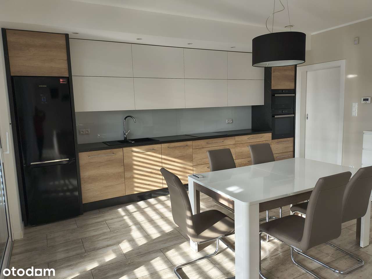 Nowoczesny energooszczędny  dom, fotowoltaika, gotowy do zamieszkania! - Pełny obrazek: 5/20