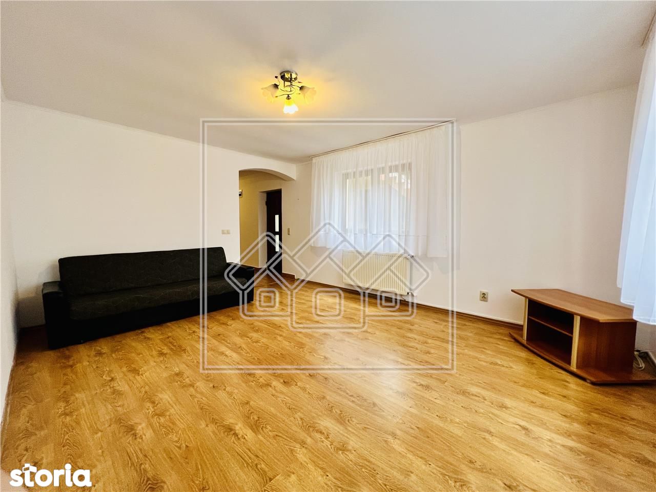 Apartament 3 camere - decomandat - la casa - zona Kogalniceanu