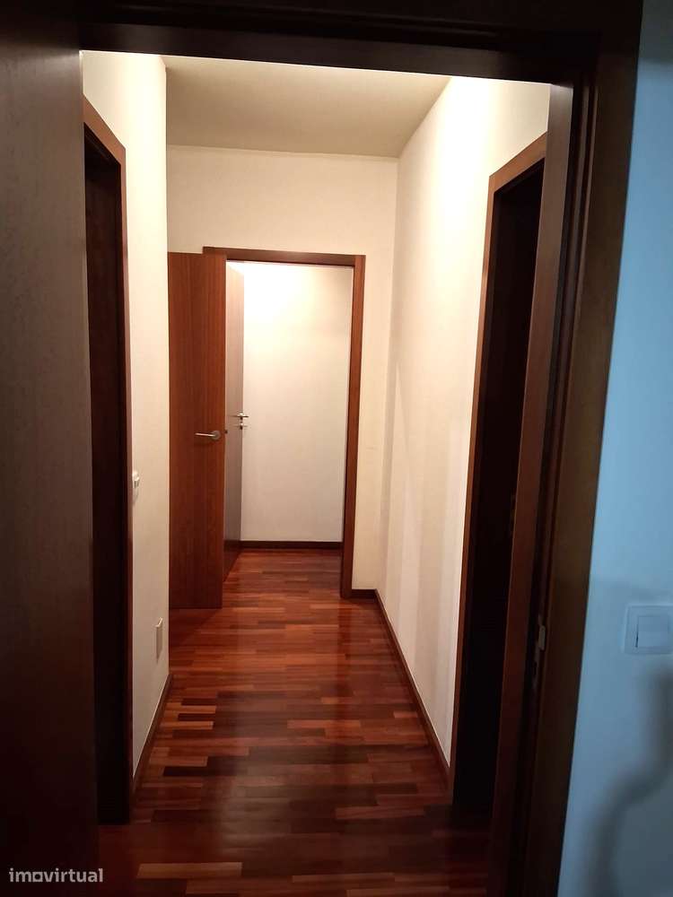 T3 com Piscina, Garagem e Jardim – Penafiel-8
