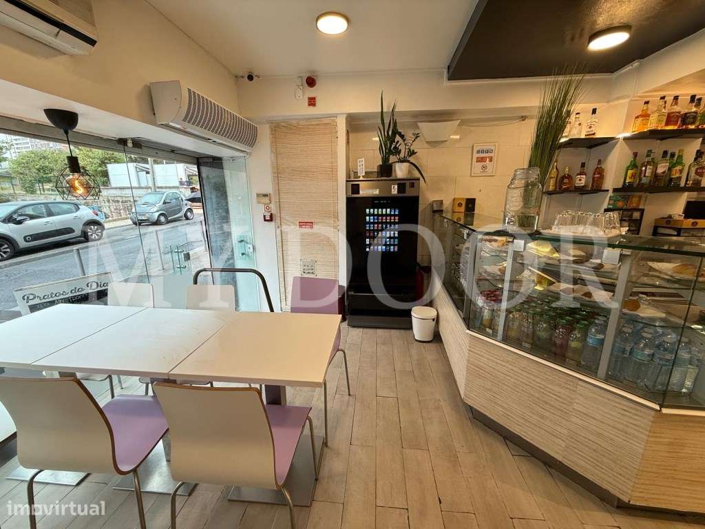 Av. Moscavide - Pastelaria / Restaurante -Trespasse - Central-7