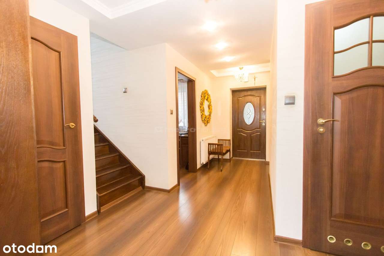 Dom w Miastku- 134m2, dwa garaże, światłowód.-2