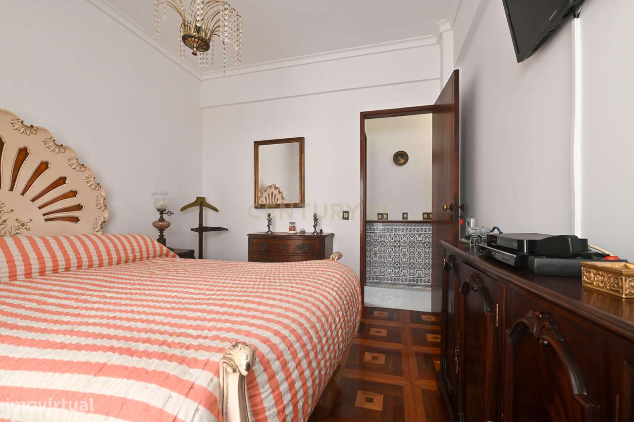 Apartamento T3 em Carnaxide, Oeiras - Oportunidade Única-20