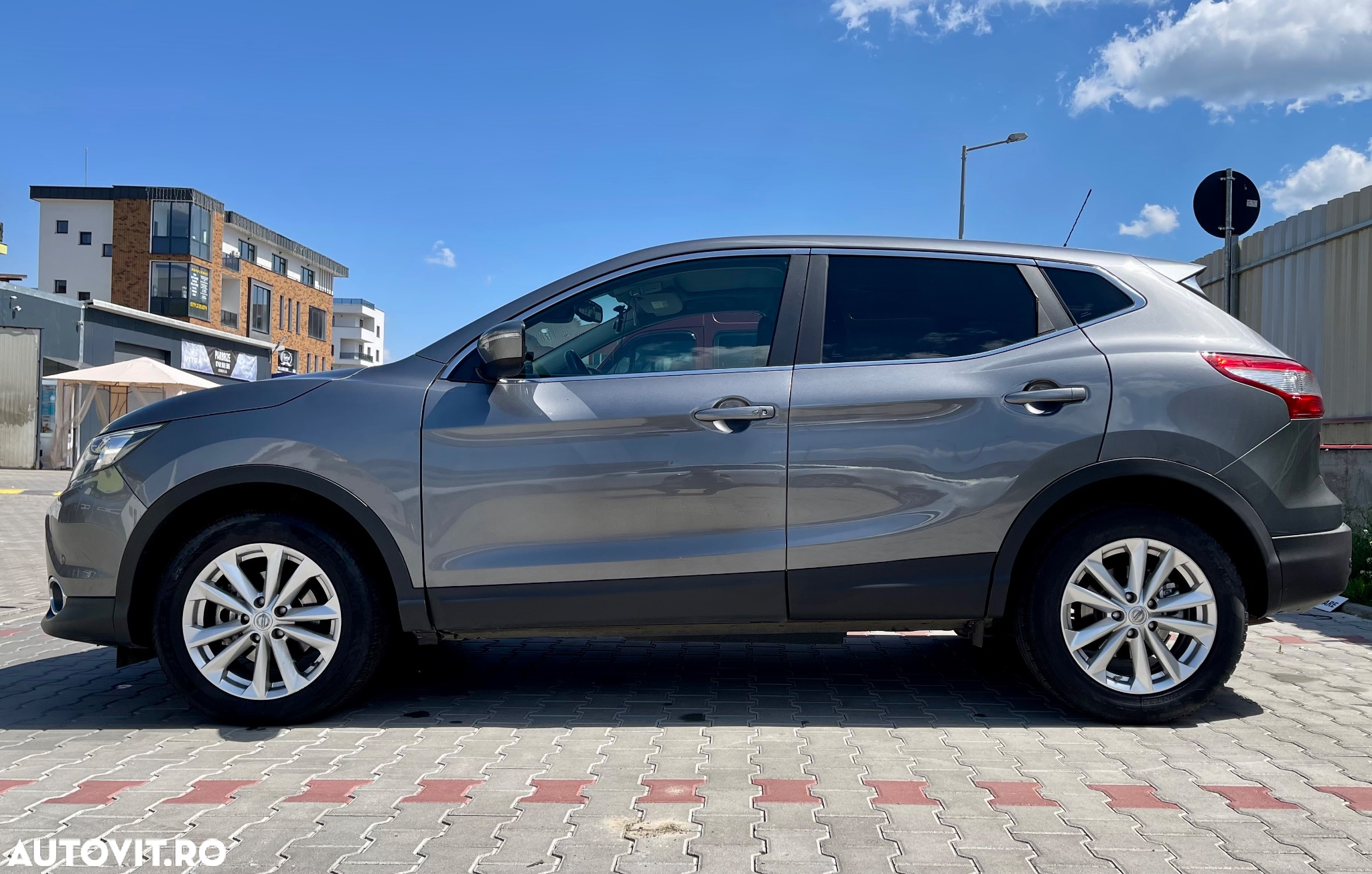 Nissan Qashqai 1.6 DCI Start/Stop X-TRONIC Acenta - 3