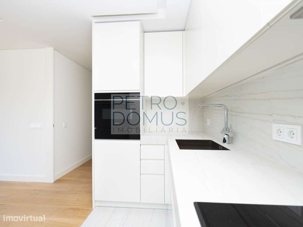 T2 UNIQUE BENFICA - NOVO-4