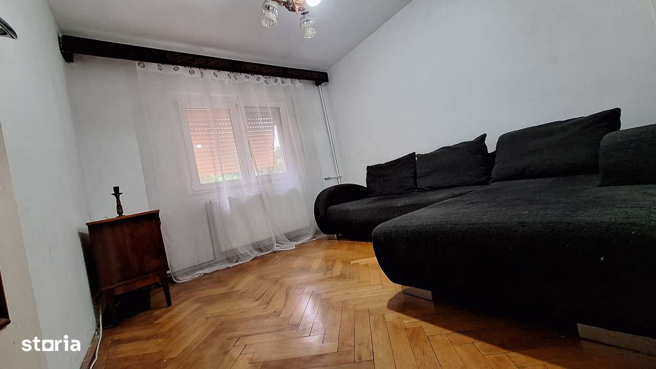 Apartament 3 camere Et 1 Zona Romanilor - Imagine principală: 3/12