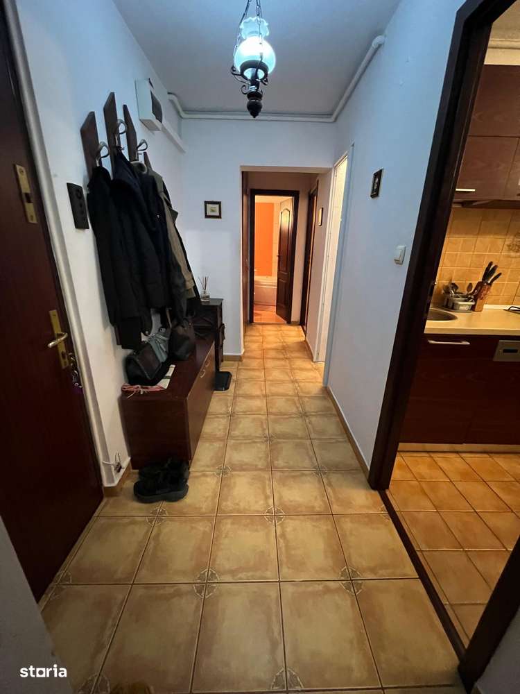 Vanzare apartament 2 camere Scriitorilor-8