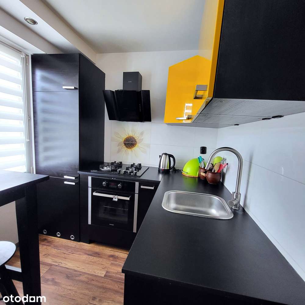 Gotowe do wprowadzenia|48 m² z klimatyzacją i wyposażoną kuchnią|Widok