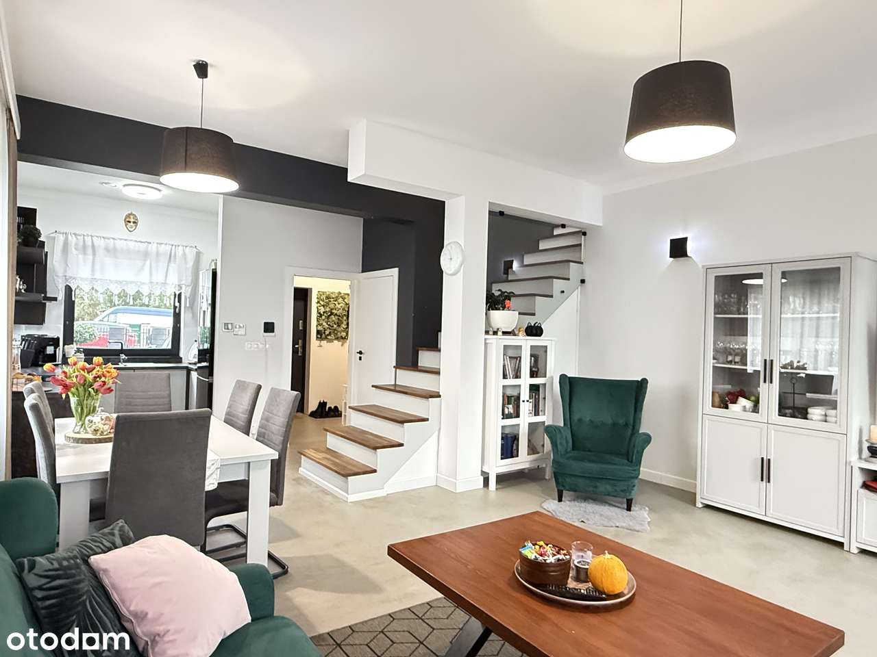 Piękny nowoczesny kilkuletni dom z pięknym ogrodem-Barlinek-Krzynka.-5