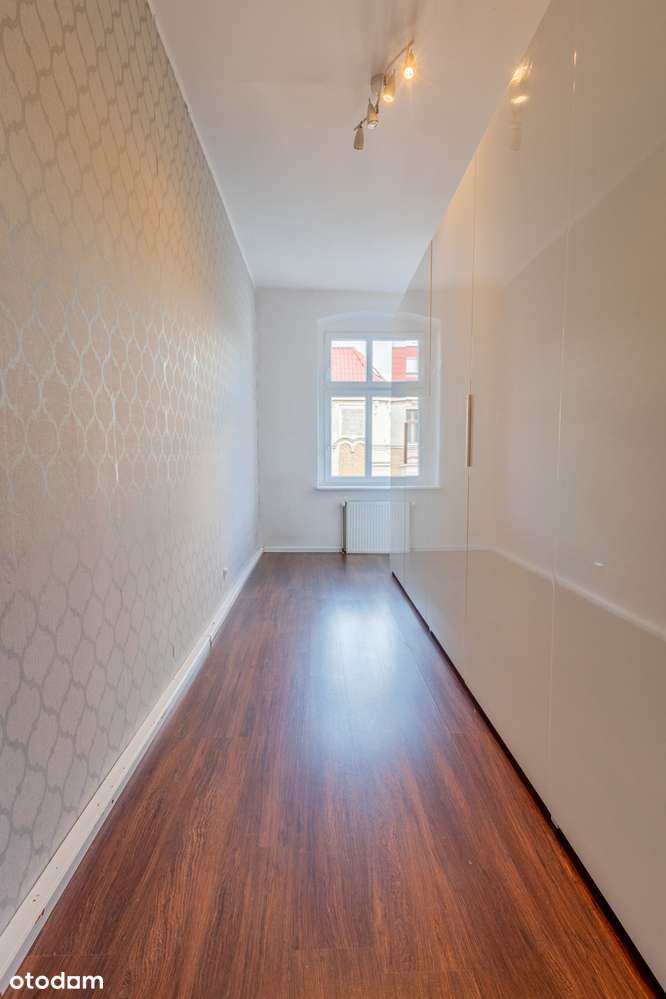 PIĘKNA KAMIENICA | ORYGINALNE ELEMENTY | 2 PIWNICE-17