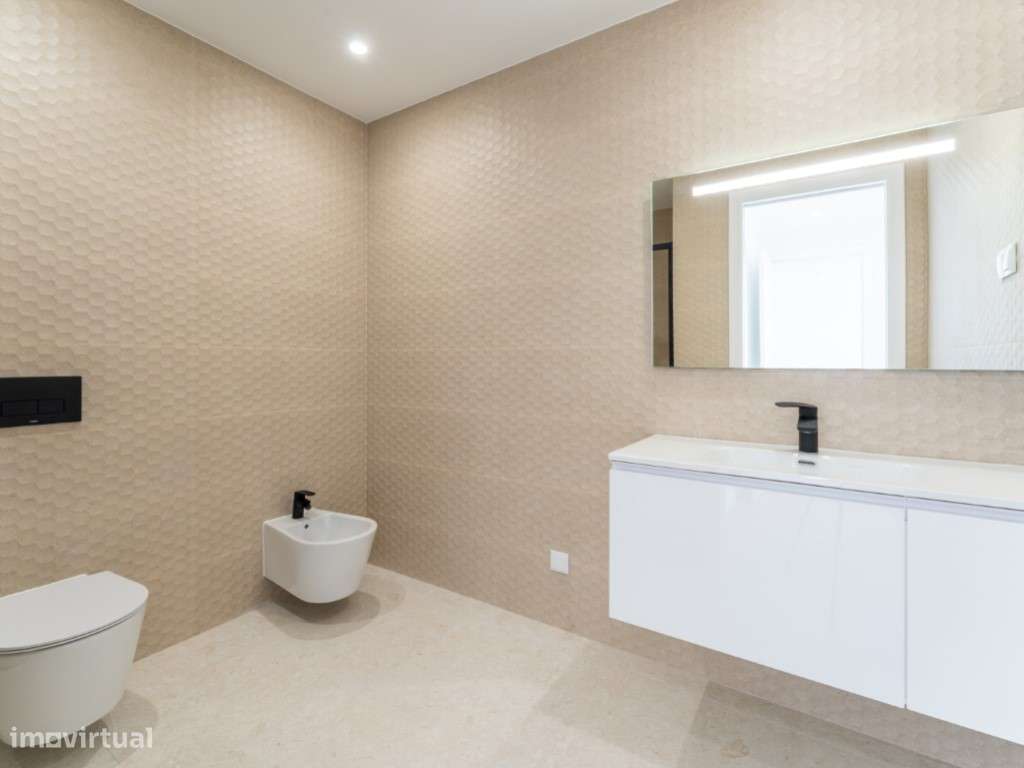 Apartamento T2 na Nazaré - Vista Mar com piscina e garagem-32