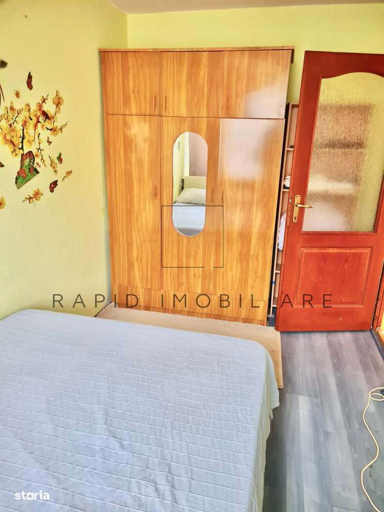 Apartament 3 Camere - Micro 19 - Etaj 3/4 - Mob + Ut - Capat Troleu-5