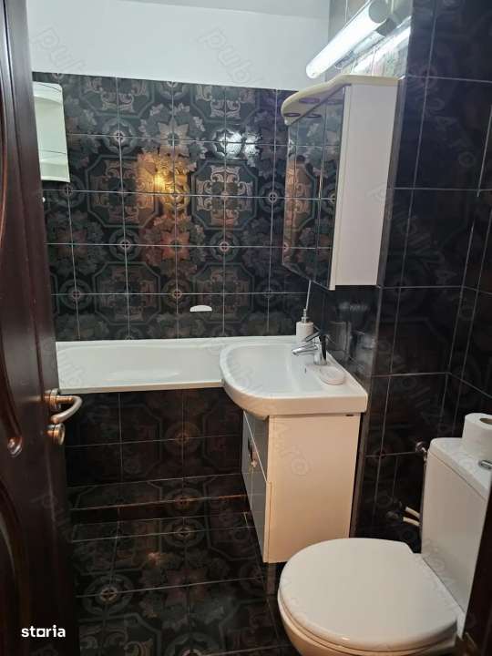 Apartament 3 camere-zona inel ll - Imagine principală: 5/6