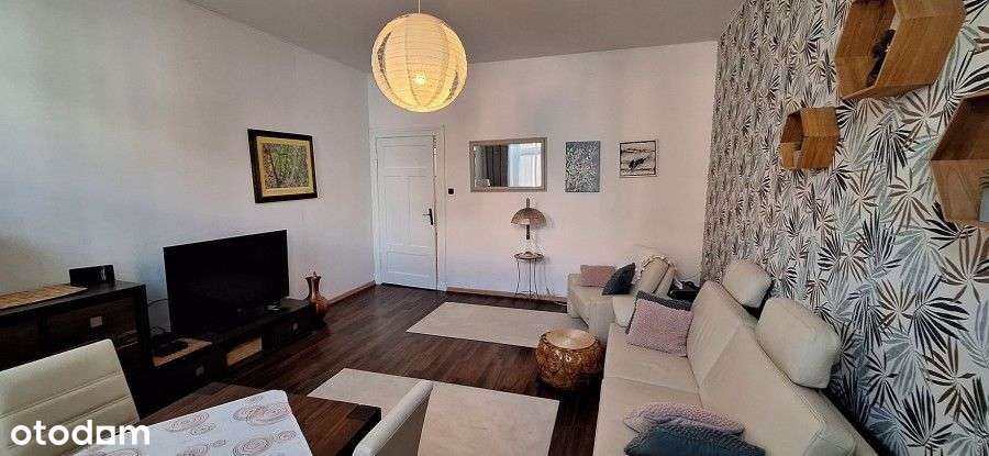 Atrakcyjne mieszkanie w kamienicy, 3pokoje-1