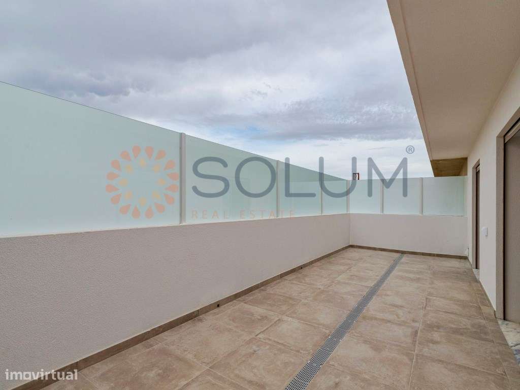 Duplex T3+1 novo com 2 Terraços - Montijo-15