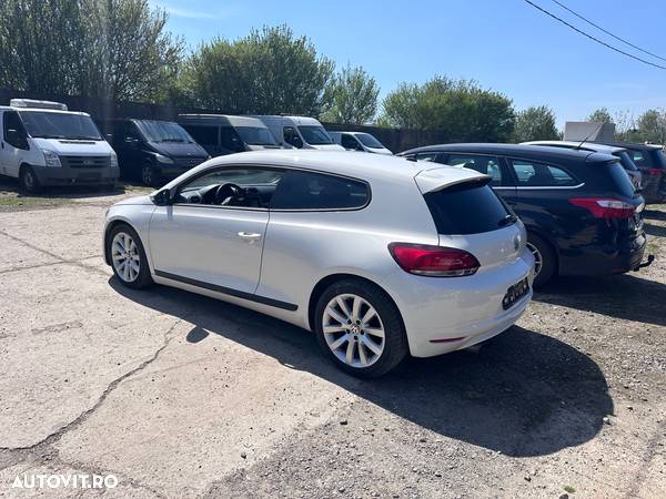 Volkswagen Scirocco 2.0 TDI Blue Motion Technologie Edition - 4