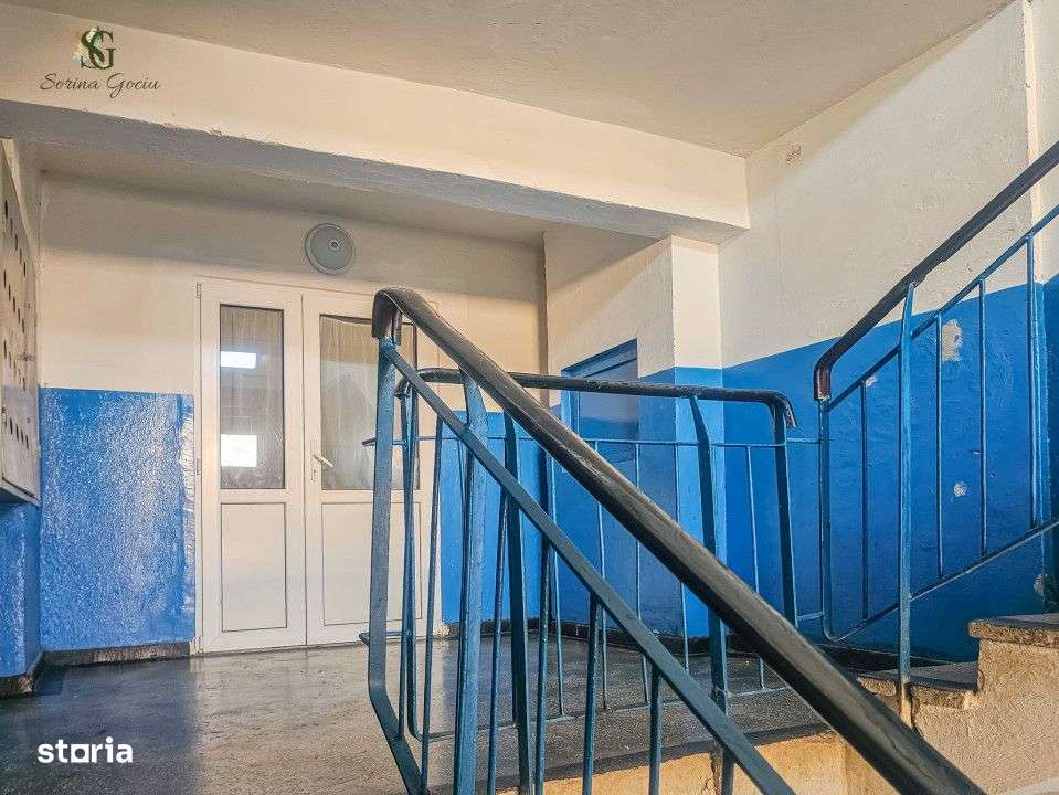 Camera de camin mobilata si utilata-8