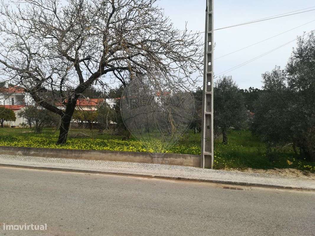 Terreno  para venda - Grande imagem: 2/4