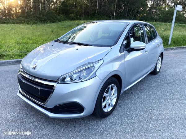 Peugeot 208 1.2 PureTech Style - 5