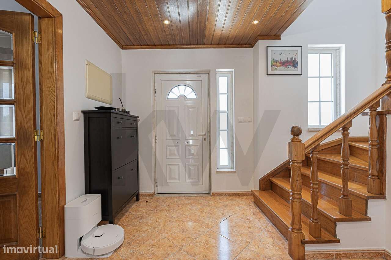MORADIA T5 | BAIRRO DAS ARROTEIAS – CANEÇAS, ODIVELAS-1