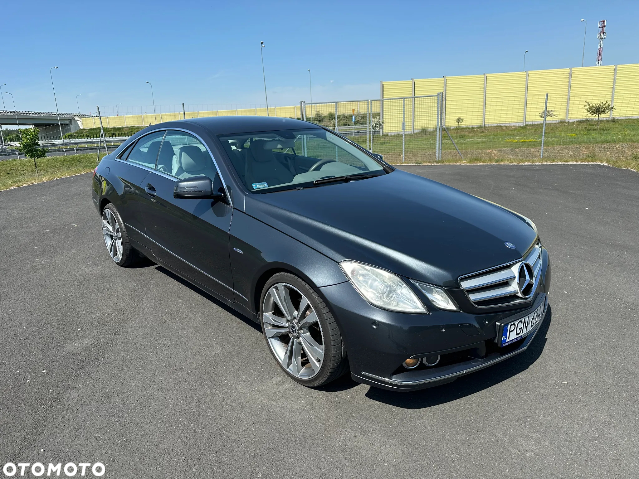 Mercedes-Benz Klasa E 220 (BlueTEC) d Coupe - 13