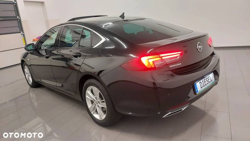 Opel Insignia 2.0 CDTI Elegance S&S - 4