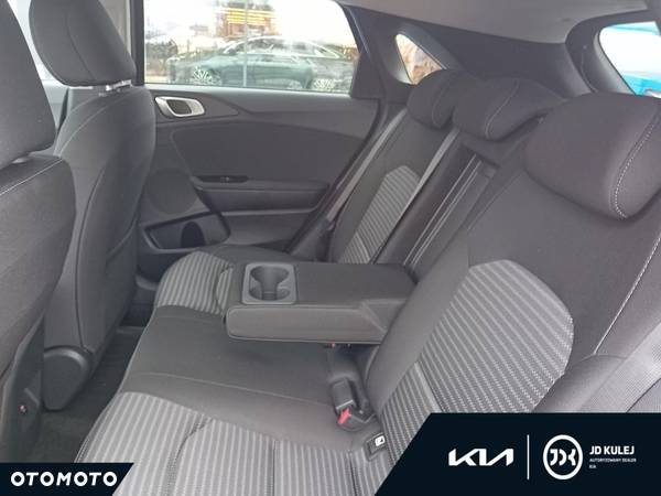 Kia Ceed - 15