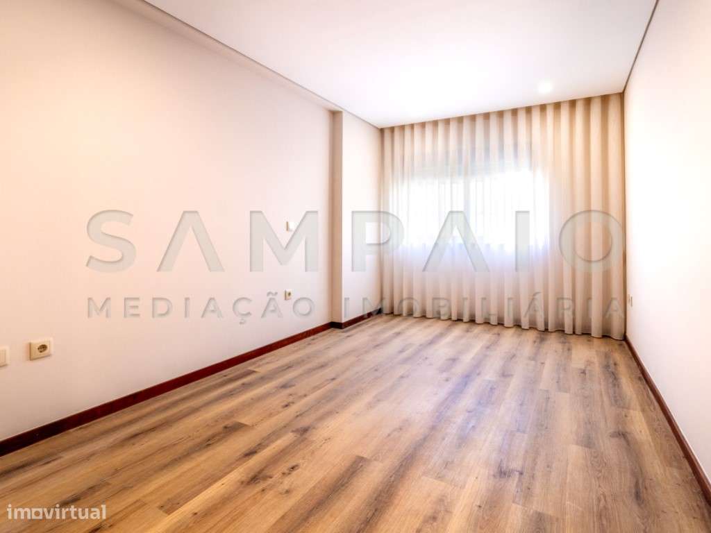 Apartamento T3 Renovado- Valongo!-24