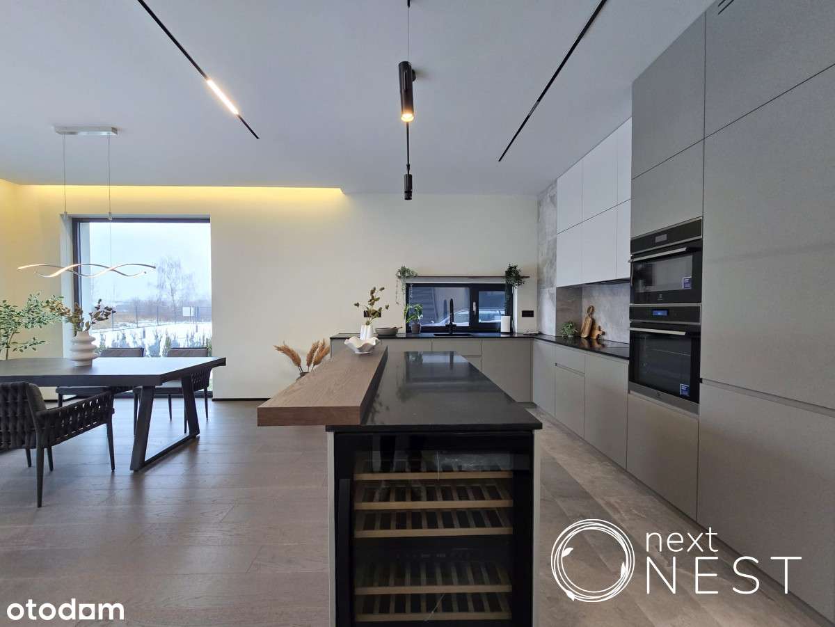 Dom do wynajęcia - 300m2 w pobliżu ASW/Bielawa - Pełny obrazek: 5/19