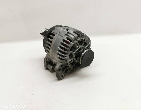 ALTERNATOR VW GOLF VI 1.4 TSI 03C903023G - 1