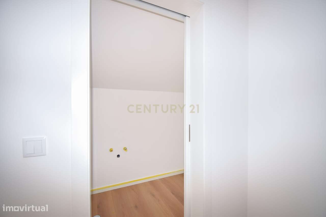 Moradias Condomínio fechado Belas Garden  T2+1 e T3+1-30