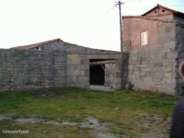 Quinta em Chaves Terreno 50 Ha (500 mil M2) Construção 1.593 m2-8