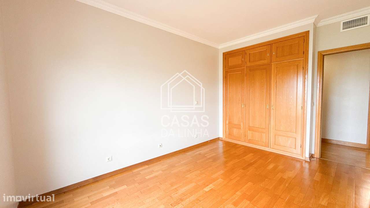 Fantástico T3 em Santo Antonio dos Cavaleiros-23