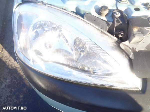 Vand Fata Completa Opel Corsa C din 2003 volan pe stanga - 3