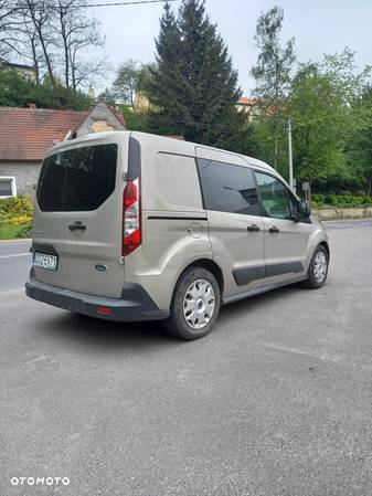 Ford Transit Connect - 4