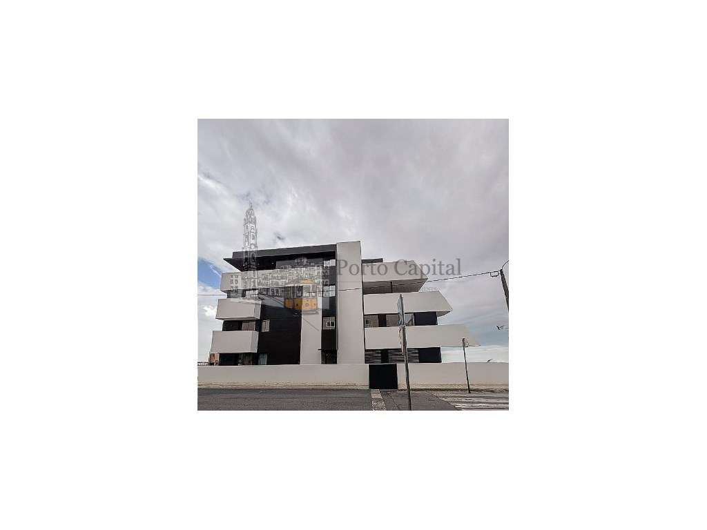 Excelente Apartamento T1 Com Cozinha Equipada Varanda 28 77 M2