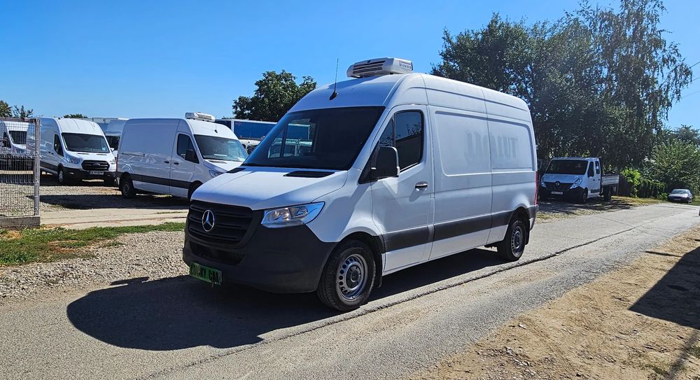 Mercedes-Benz Sprinter 2021