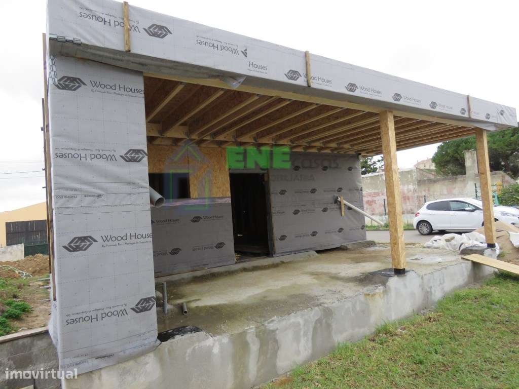 Moradia Térrea Nova T2+1 Design Moderno em Mafra-8