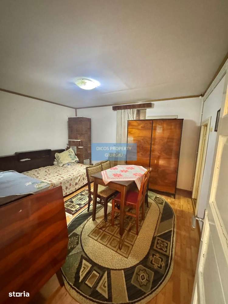 Casă de vânzare  zona Str. Gheorghe Doja, 3 camere-5